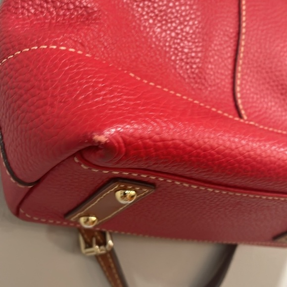 Dooney &. Bourke Red Chealsea Tote Shopper Purse - Picture 6 of 15